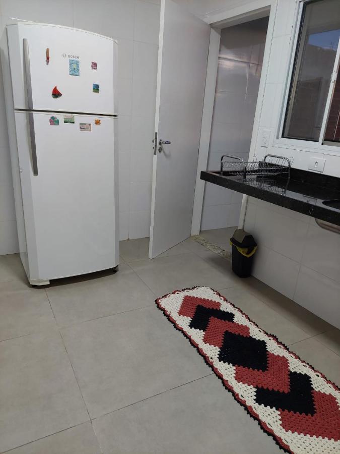 Otimo Apartamento Sobreloja Com Wifi E Estacionamento Incluso 마링가 외부 사진
